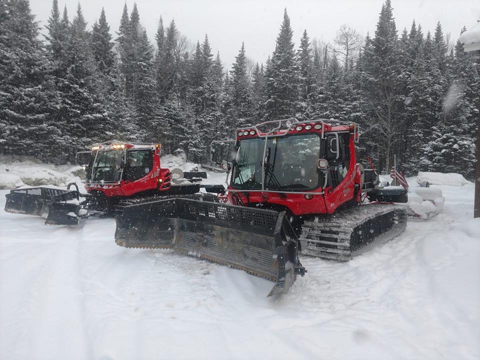 Groomers heading out 12/12/2108